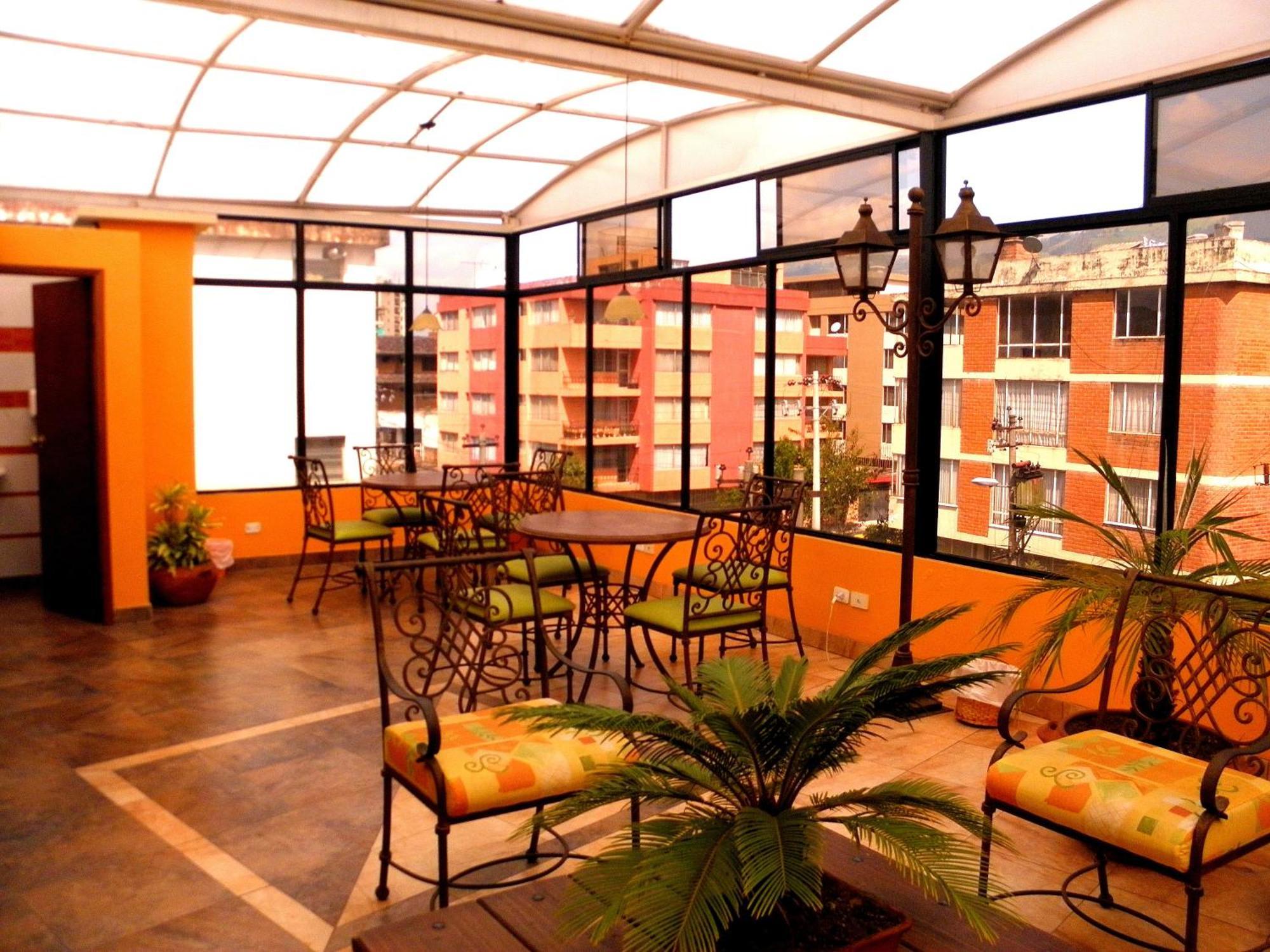 La Carolina Inn กีโต ภายนอก รูปภาพ