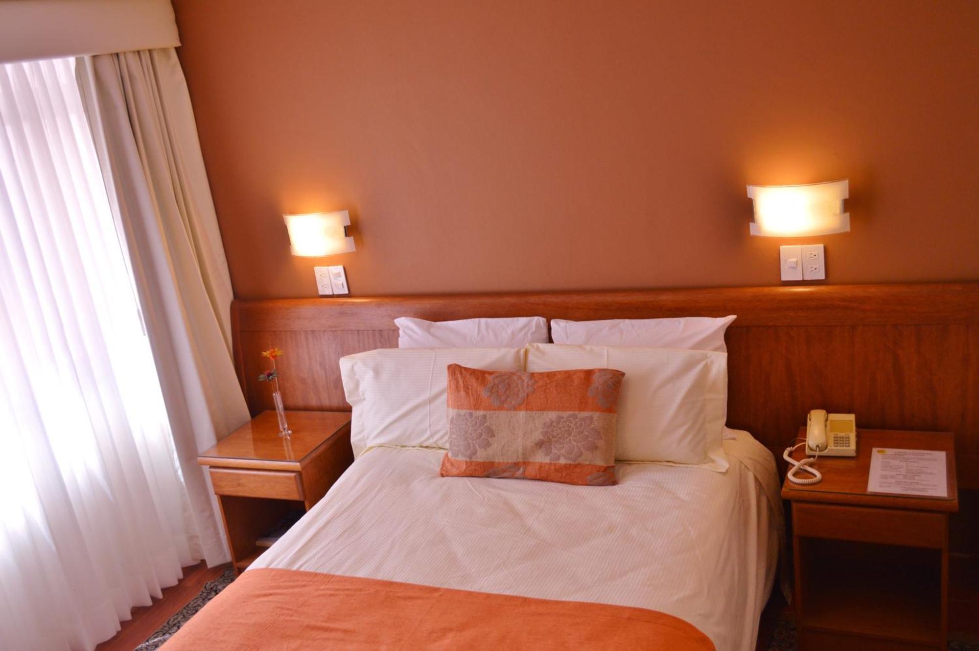 La Carolina Inn กีโต ห้อง รูปภาพ